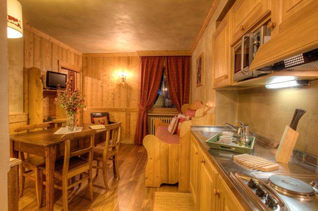B&B Residence Checrouit Courmayeur Luaran gambar
