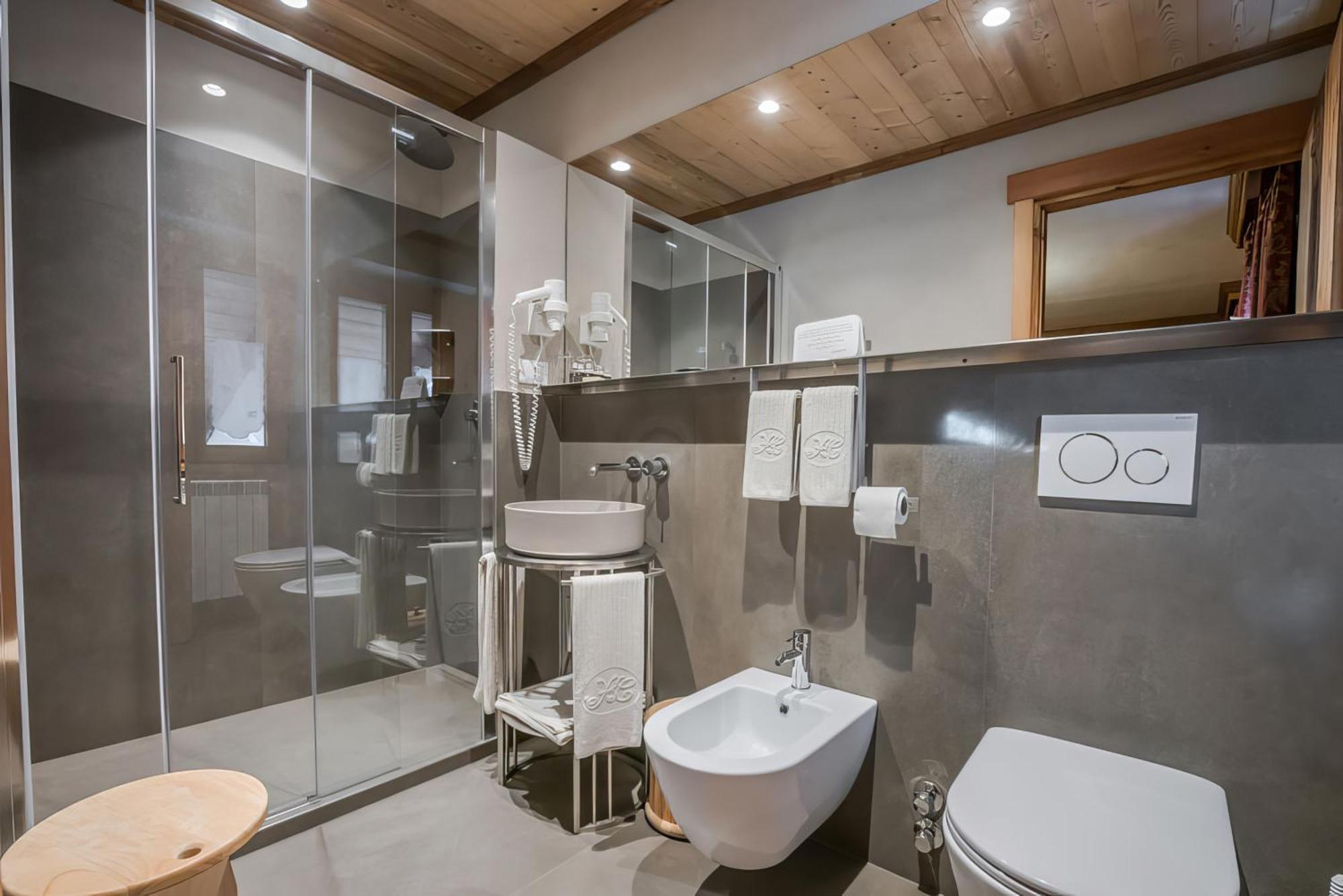 B&B Residence Checrouit Courmayeur Luaran gambar