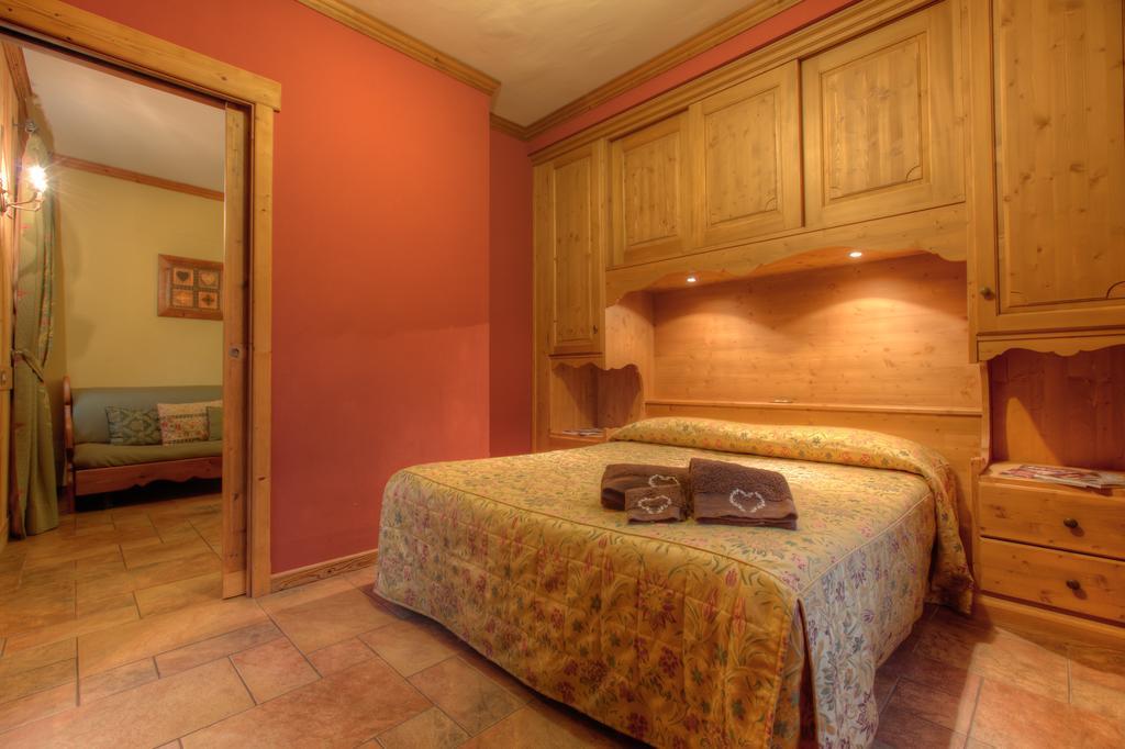 B&B Residence Checrouit Courmayeur Luaran gambar