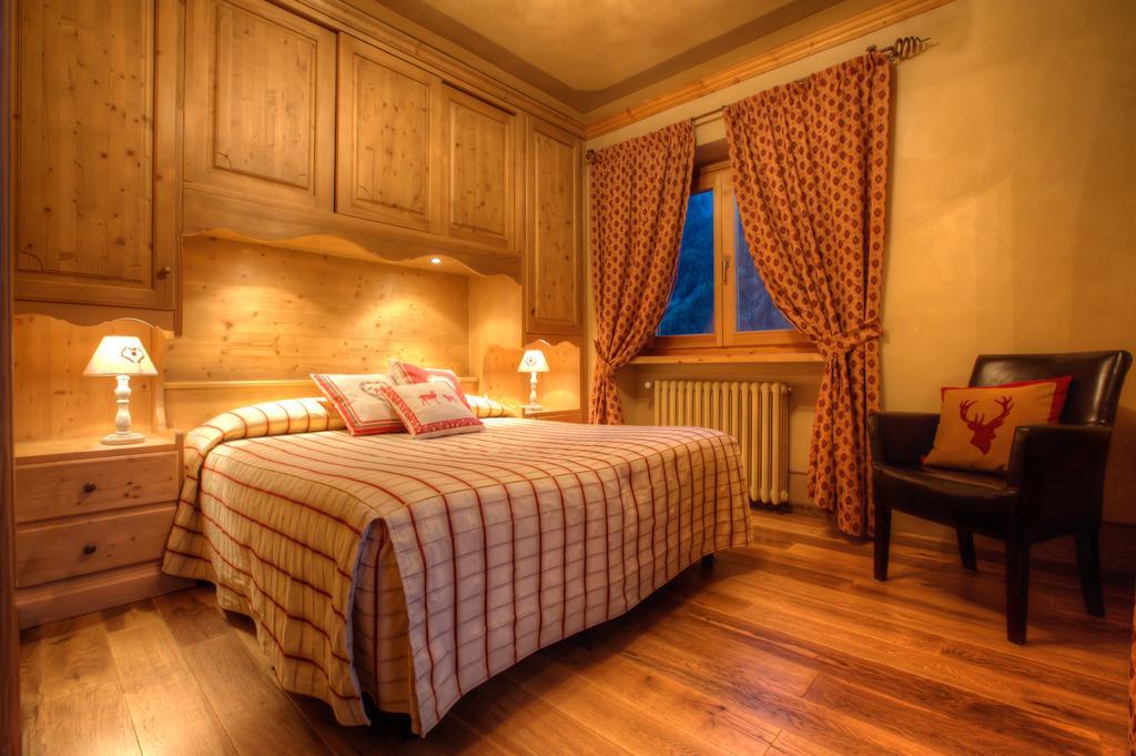 B&B Residence Checrouit Courmayeur Luaran gambar