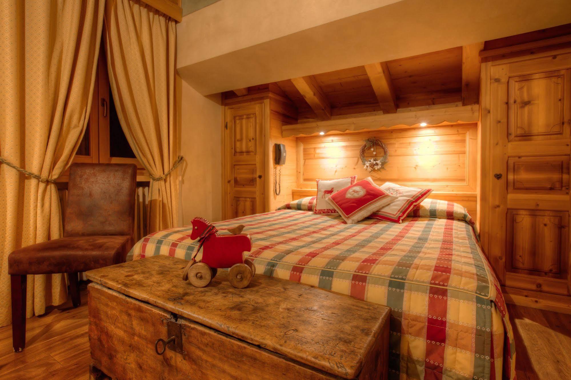 B&B Residence Checrouit Courmayeur Luaran gambar
