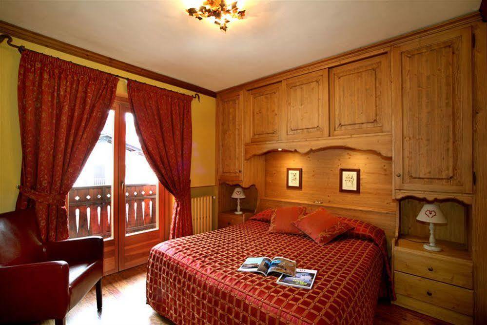 B&B Residence Checrouit Courmayeur Luaran gambar