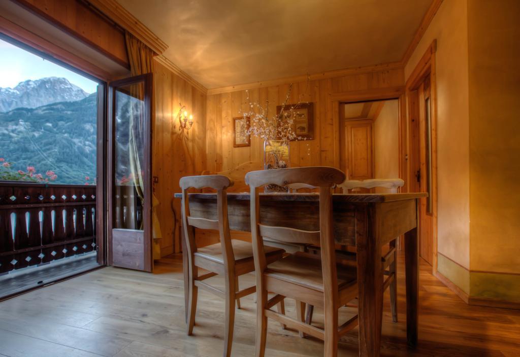 B&B Residence Checrouit Courmayeur Bilik gambar
