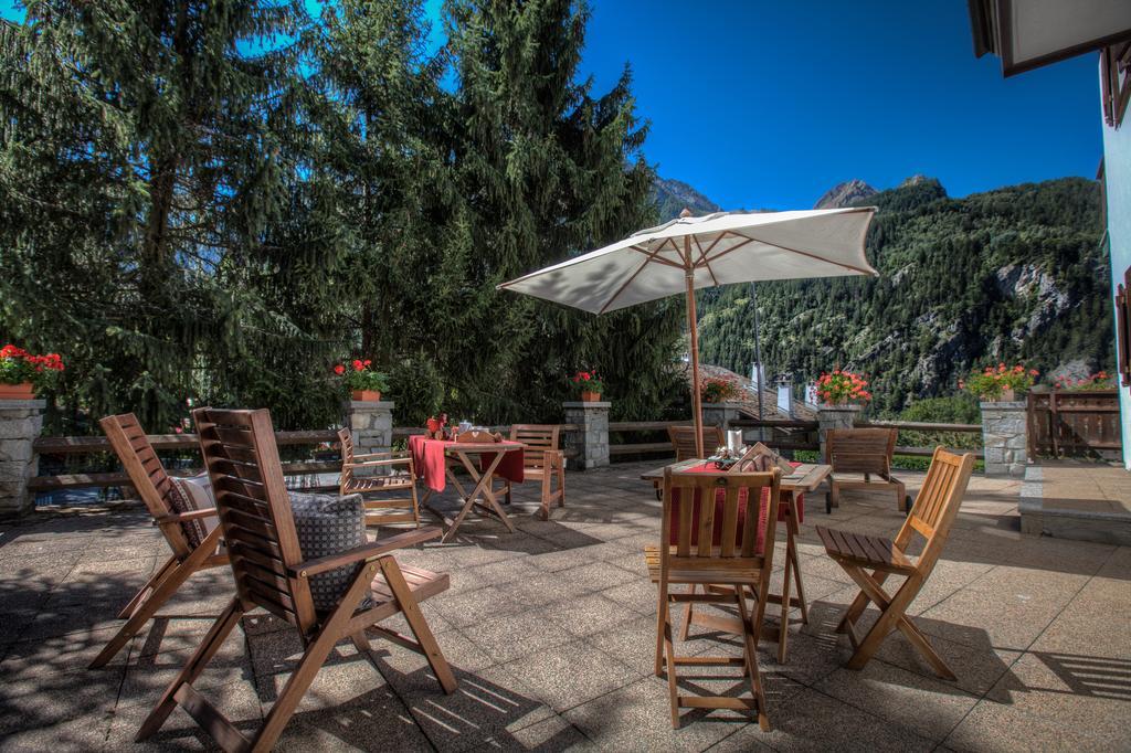 B&B Residence Checrouit Courmayeur Luaran gambar